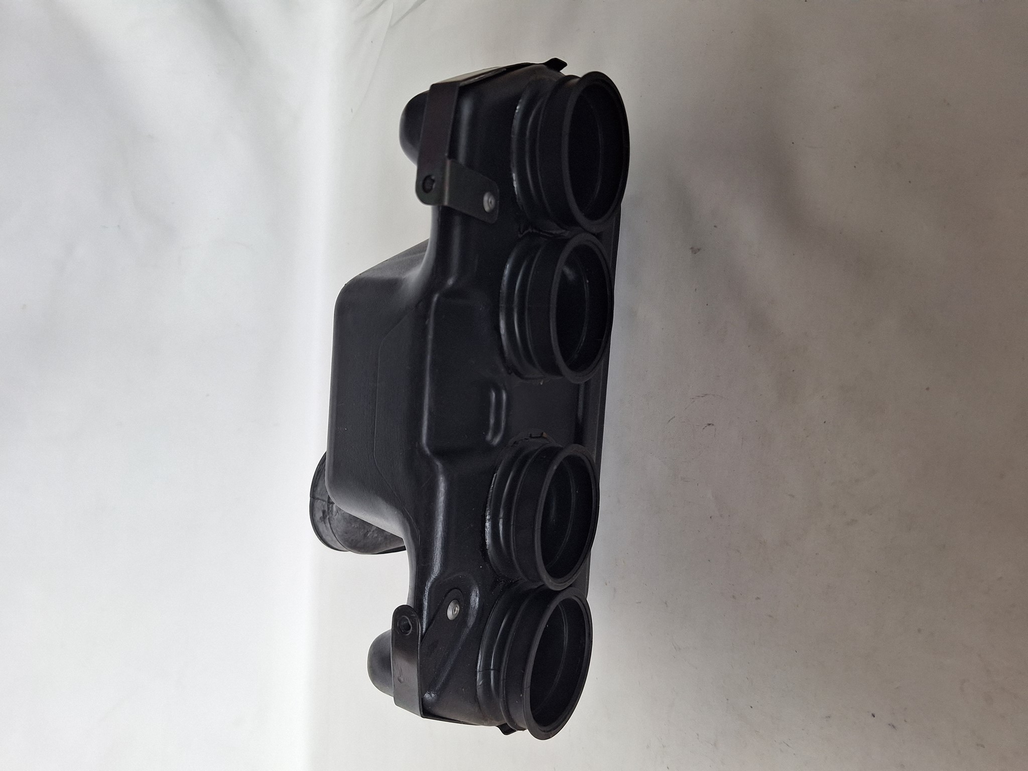 Bild von LUFTFILTERKAMMER  17310-460-730  CB 650 A / CA